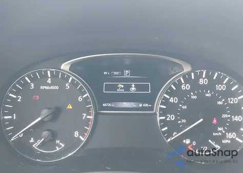 2018 Nissan Pathfinder Platinum from USA, damaged, VIN 5N1DR2MM9JC651915